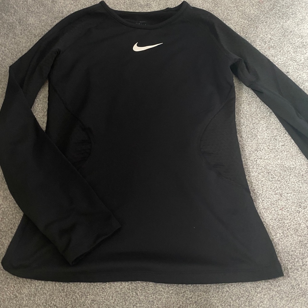 Black Nike athletic long sleeve!